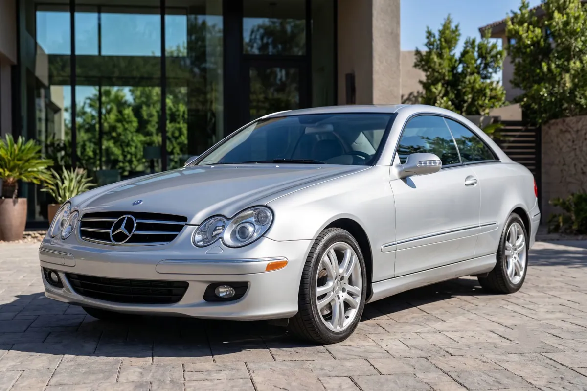 Mercedes Coupe ve Cabrio Ailesi: CLE'den Efsanevi SL'e